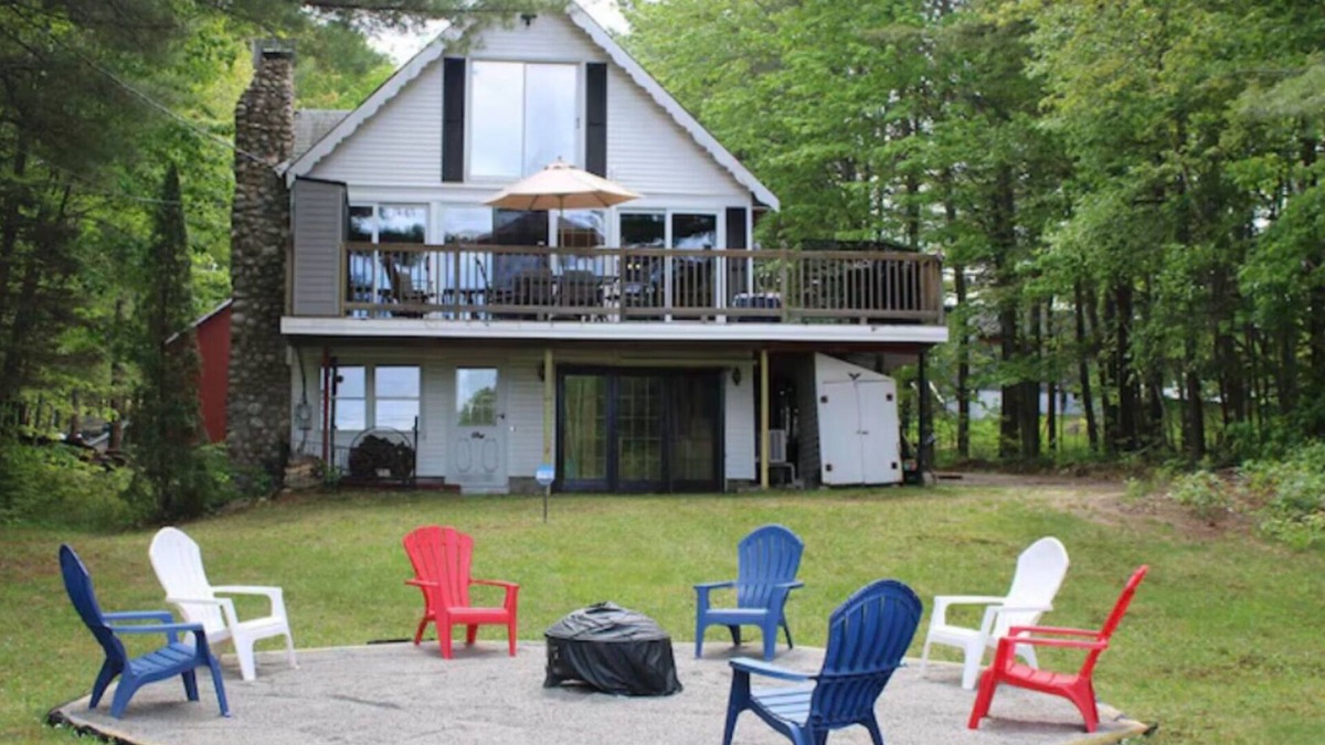 Standish House | Lake view home with water access
