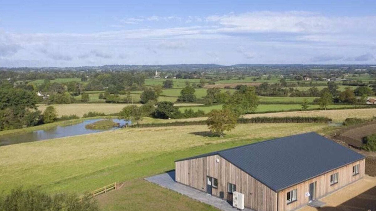 Gillingham House | Lake View House, Panoramic sunsets near Stourhead
