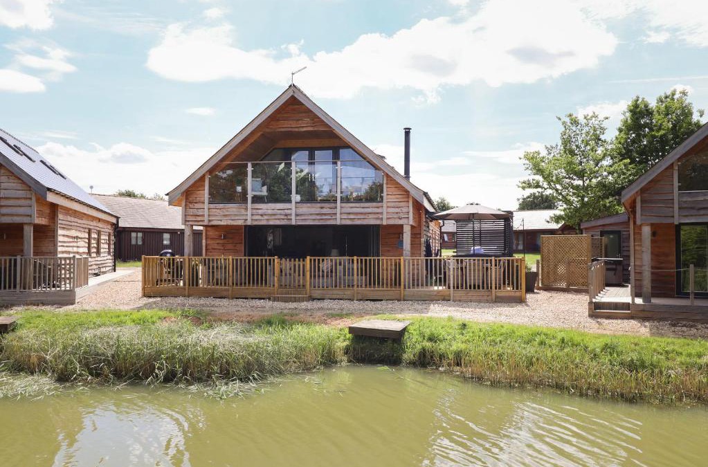 Thorpe On The Hill House | Lake View Lodge