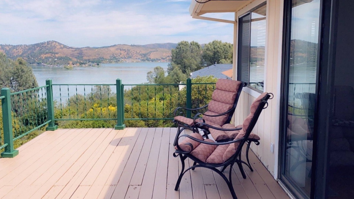 Clear Lake House | Lake view Paradise in Lake County, Kelseyville, CA