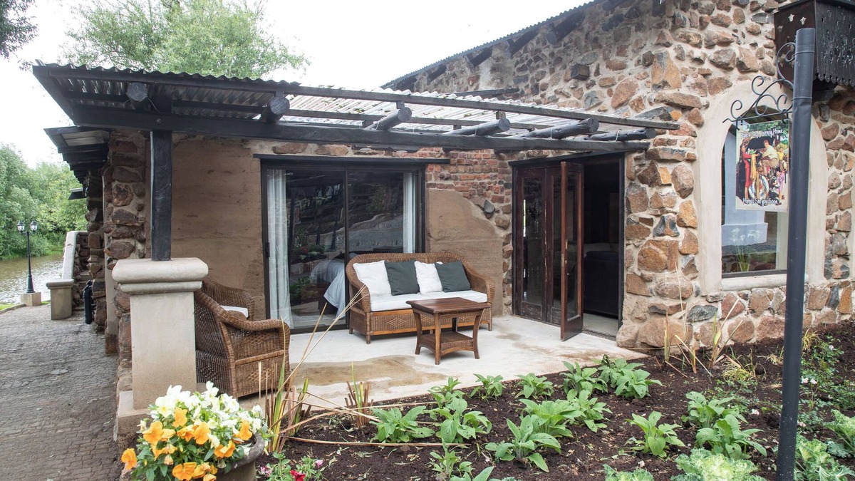 Greater Kokstad Other | Lake Villa Room 14