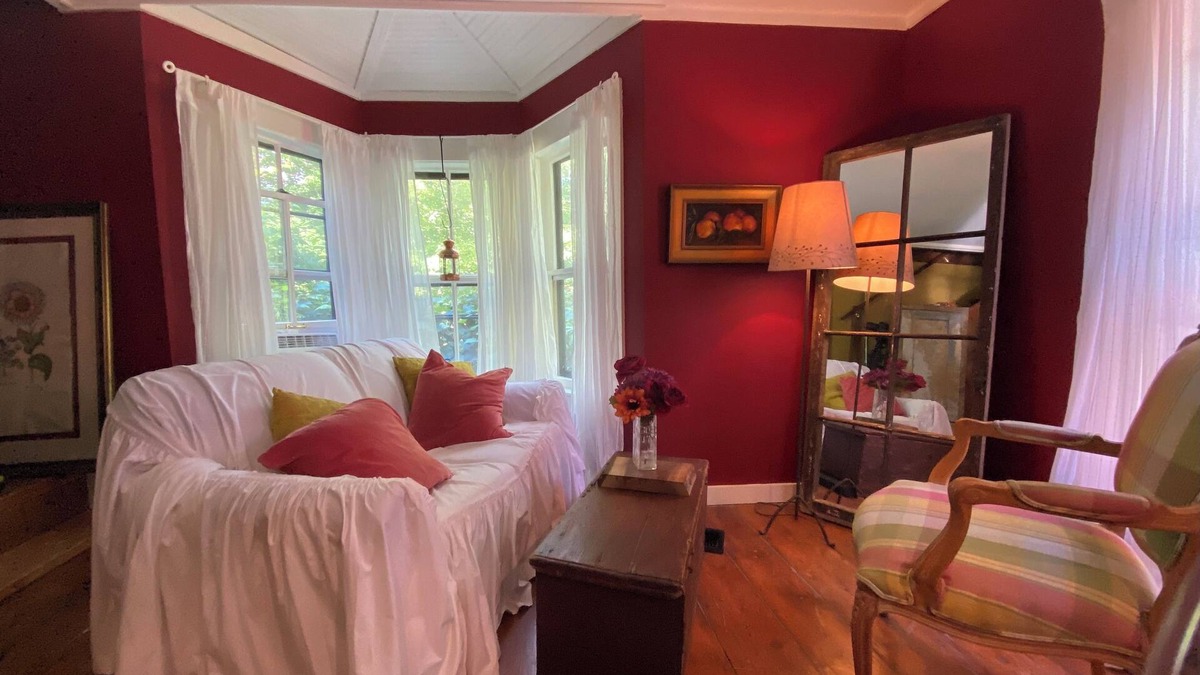 Jacksonville Apartment | Lake Whitingham & Mount Snow Area Village Apartment