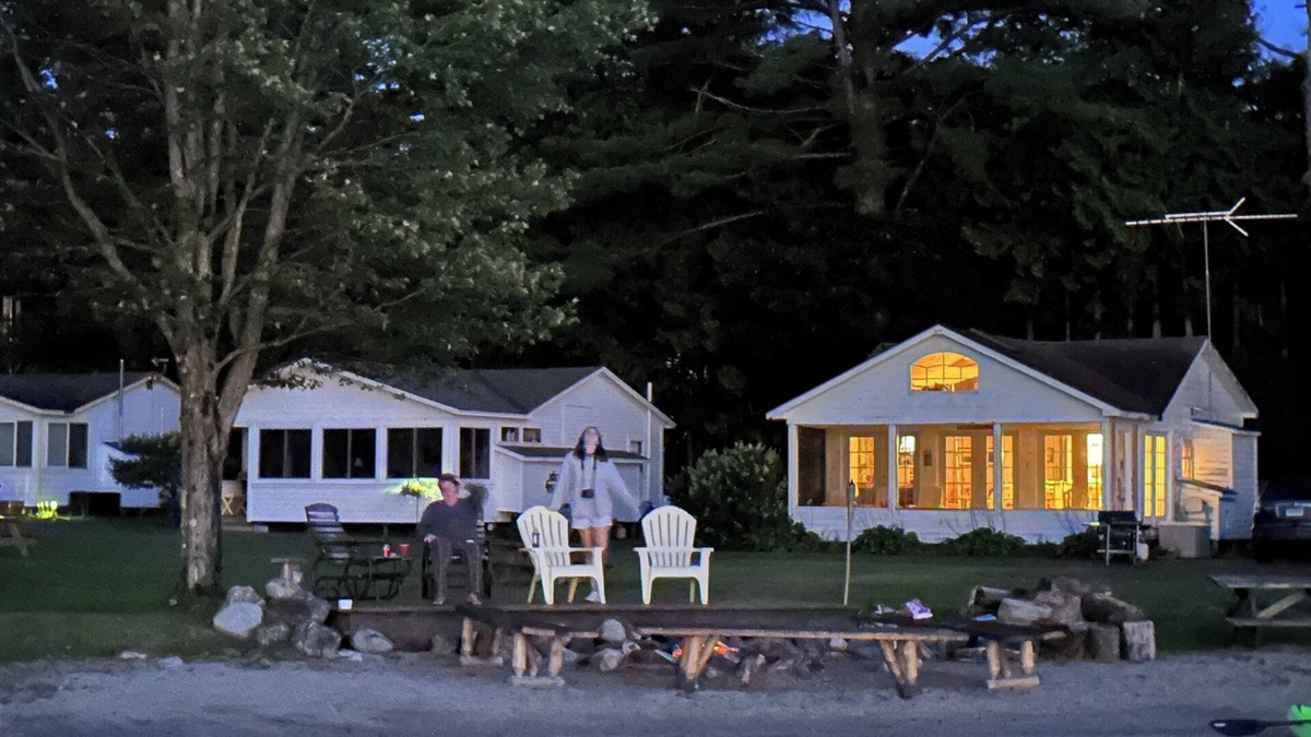 Orleans Cottage | Lake Willoughby Direct Waterfront