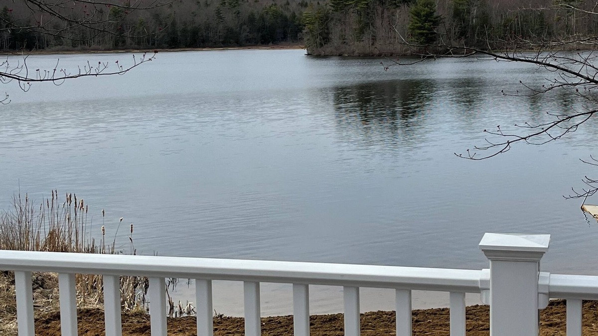 Gilmanton House | Lakefront 4 Bedroom 2 Bathroom Retreat with Beach and Dock