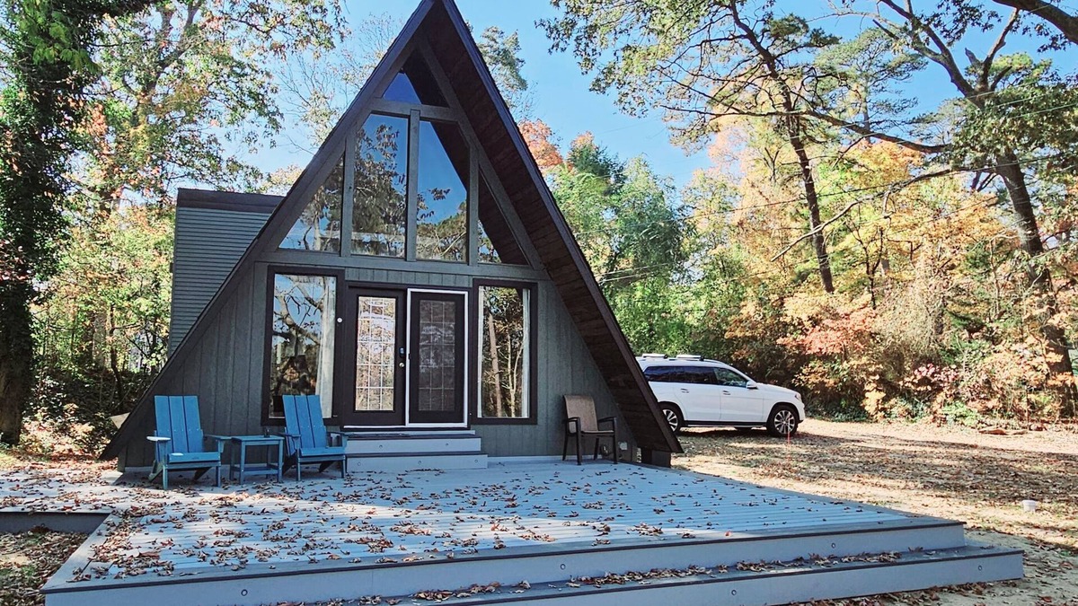 Laurel Lake House | Lakefront A-Frame in Millville, minutes to NJMP