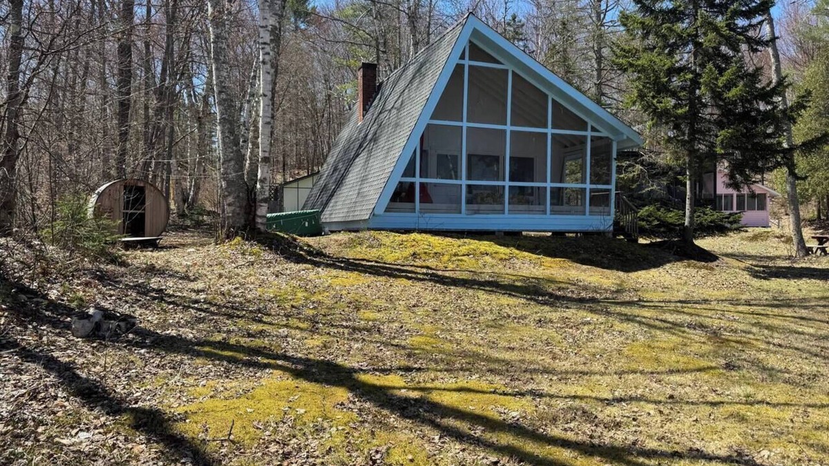 Brighton House | Lakefront A-Frame Sauna, hot tub