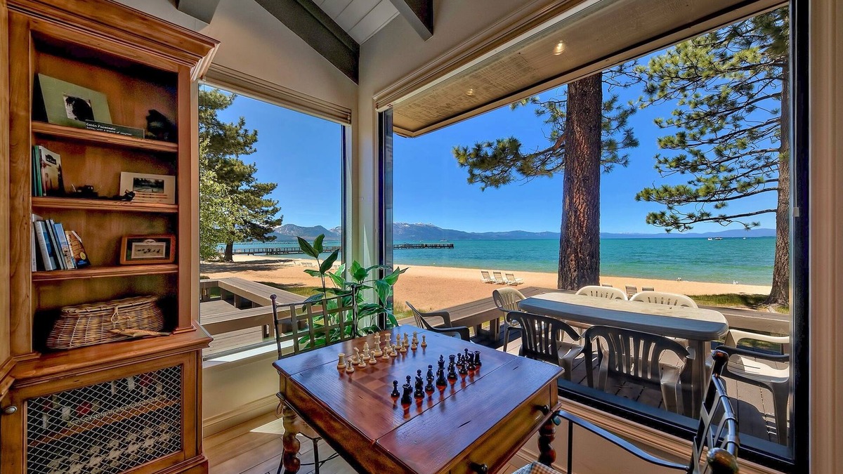 South Lake Tahoe House | Lakefront Beauty - On the Water, 3 BR + Loft, Lakeland Village #610
