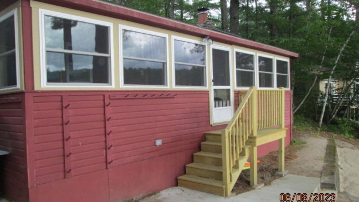 East Wakefield Cottage | Lakefront -Belleau Lake - NH-