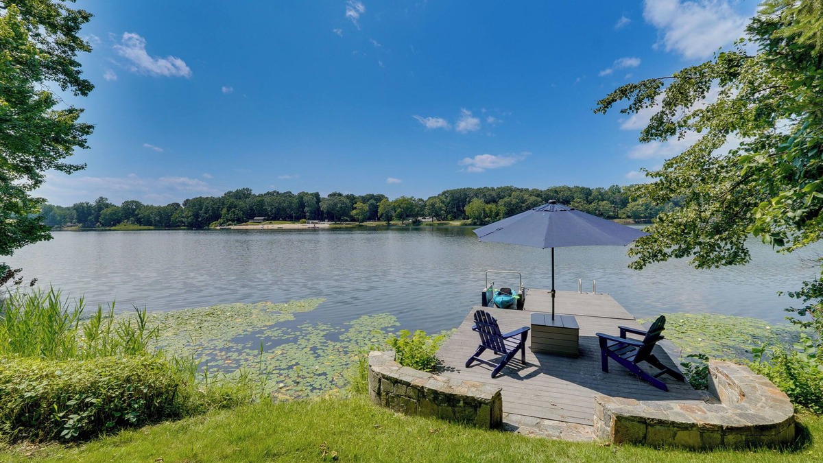 Brewster Cottage | Lakefront Brewster Vacation Rental w/Private Dock