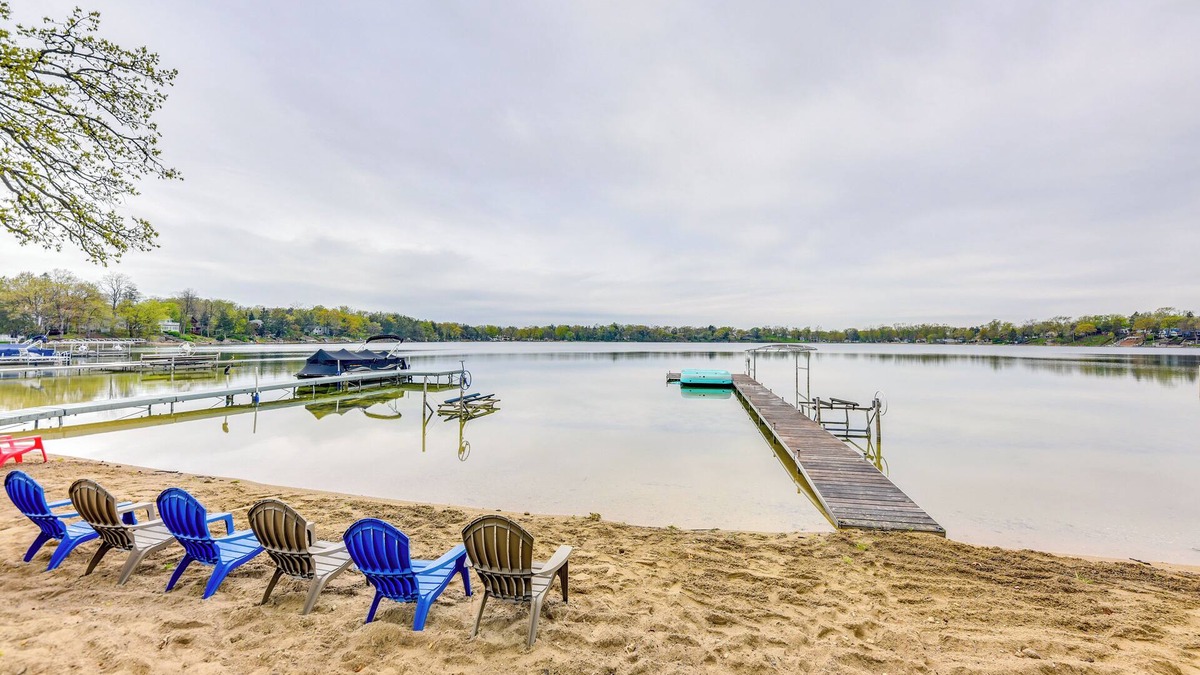 New Munster House | Lakefront Burlington Vacation Rental: Dock + Beach