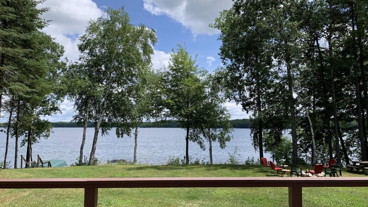 Presque Isle Cottage | Lakefront Cabin #7 The Northern Pike House