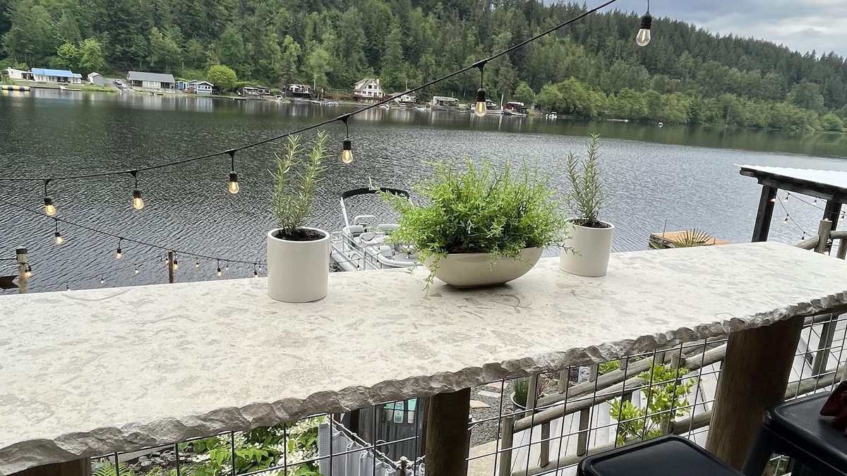 Eatonville Cabin | Lakefront Cabin in Eatonville, WA