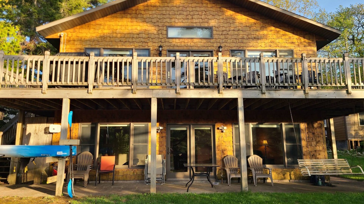 Lac La Belle House | Lakefront cottage ready for adventures in the Keweenaw