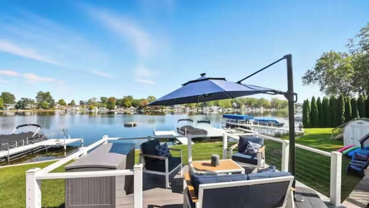 Leesburg Cabin | Lakefront~Cozy A Frame~Kayaks~Grill+Traeger