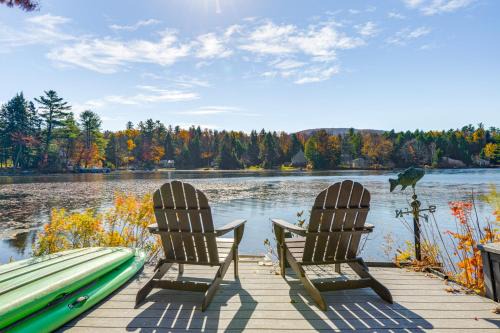 Unity House | Lakefront Family Home with Dock in Newport!