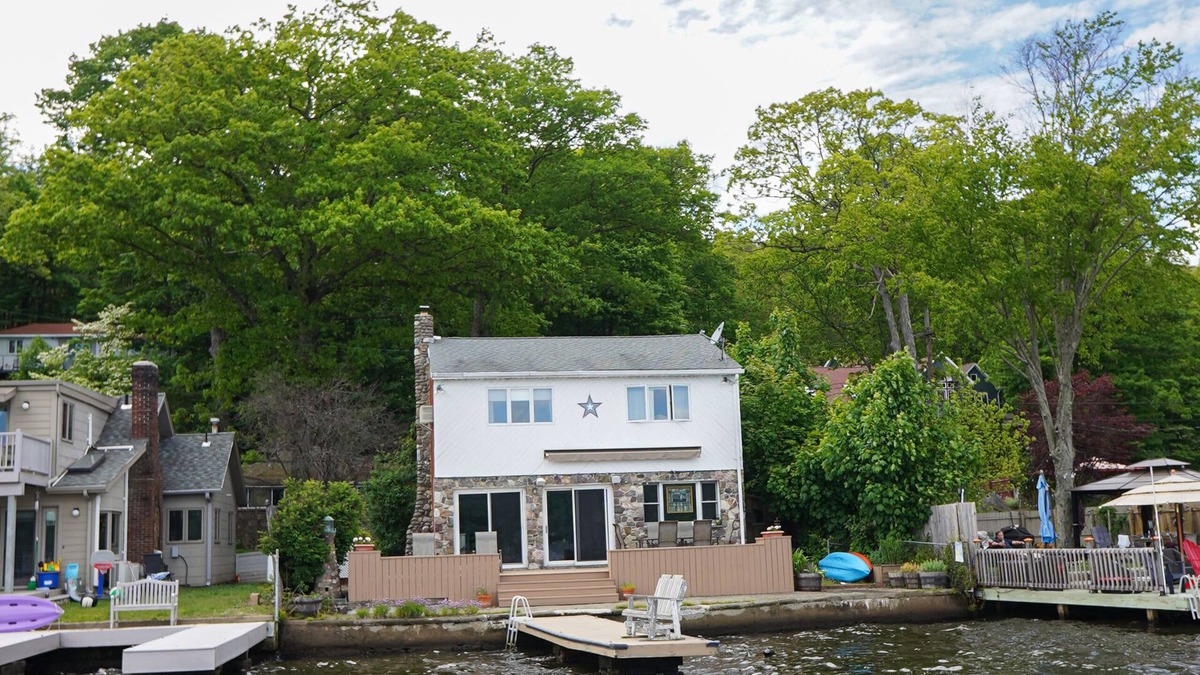 Sterling Forest House | Lakefront House on Breathtaking Greenwood Lake, NY nShort Term Rental 34165