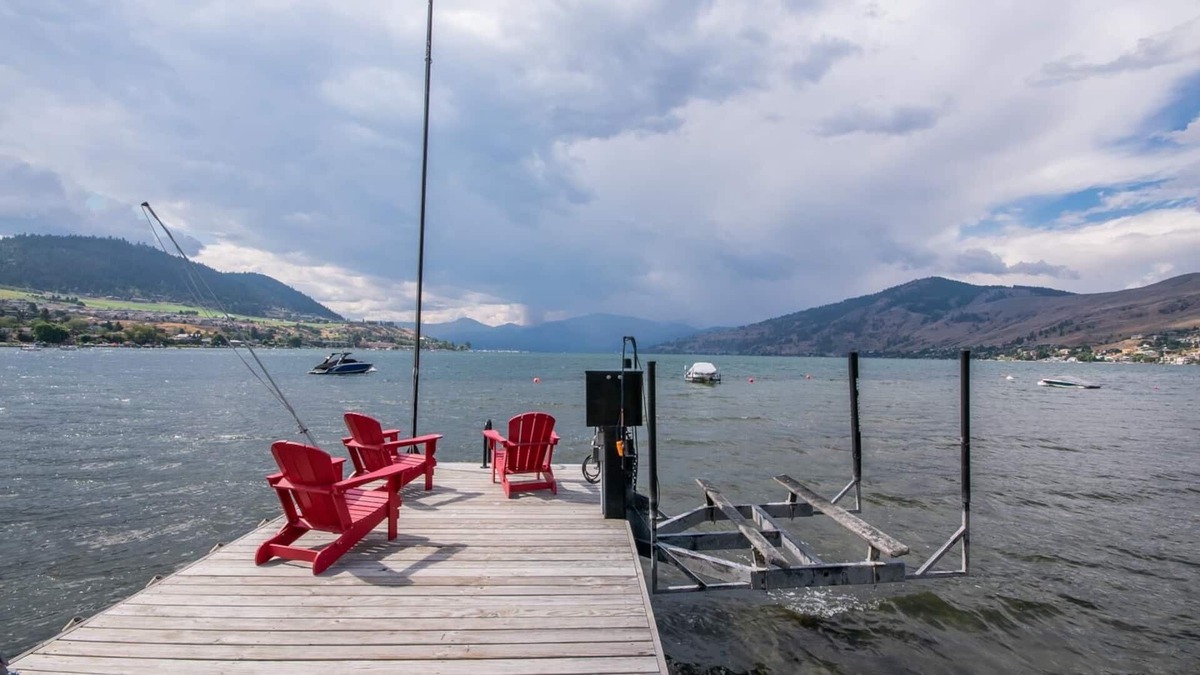 Vernon House | Lakefront House on Okanagan: Private Sandy Beach, Dock, 4 Bed/3 Bath, A/C