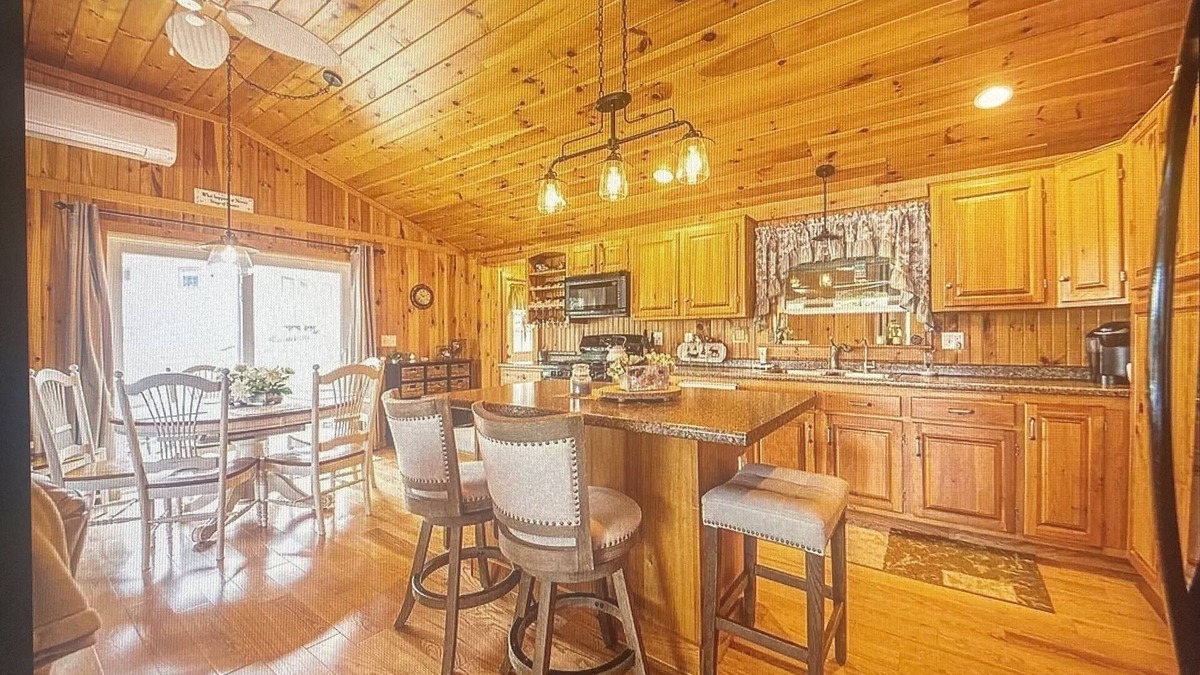 New Hampton House | Lakefront House with Beautiful Views