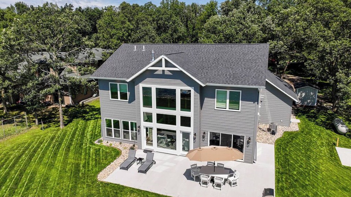 Ottertail House | Lakefront Luxury Awaits – Modern 5BR Retreat on Beautiful Rush Lake