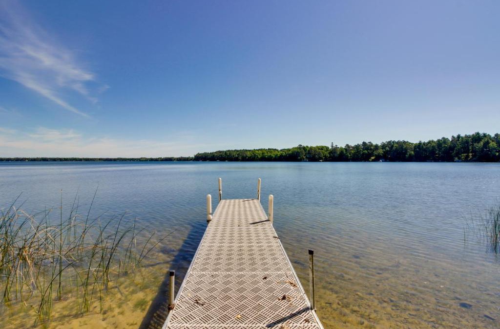 Emily House | Lakefront Minnesota Escape with Fire Pit and Boat Dock