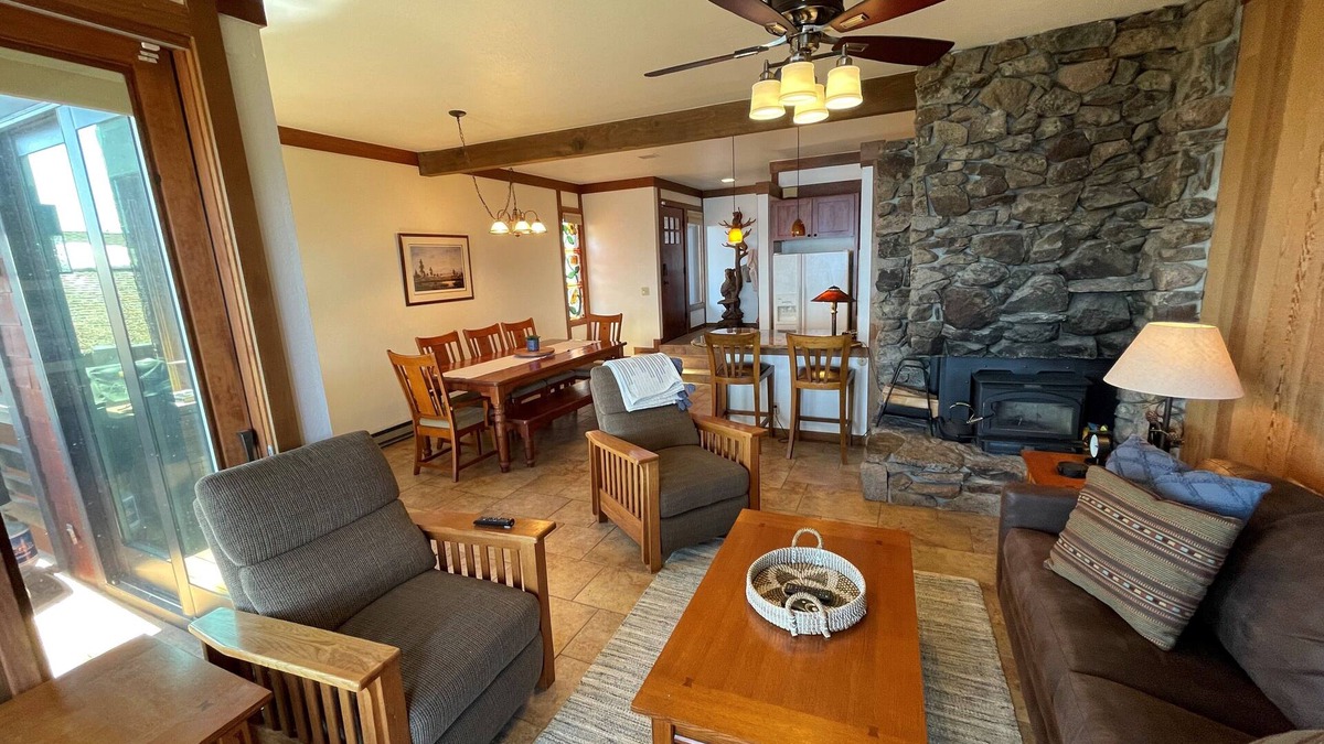 Dollar Point Condo | Lakefront North Lake Tahoe getaway in a Private Gated Community