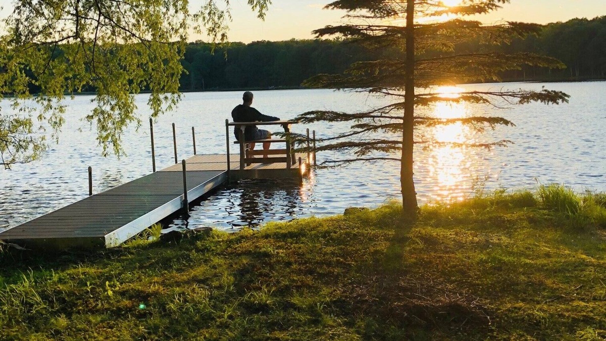 Locust Lake Village House | Lakefront Paradise! Private lakefront with Dock. Walk to Beach. Sunsets!
