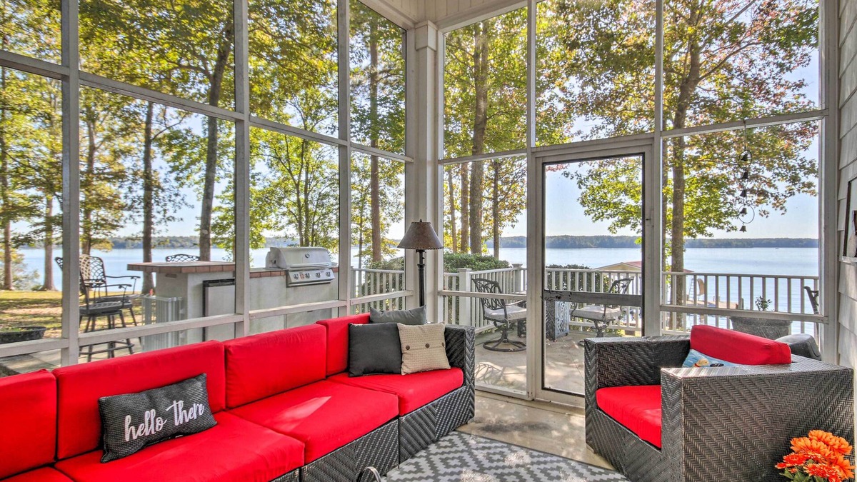 Cross Hill House | Lakefront Paradise w/Fire Pit - Dogs Welcome!