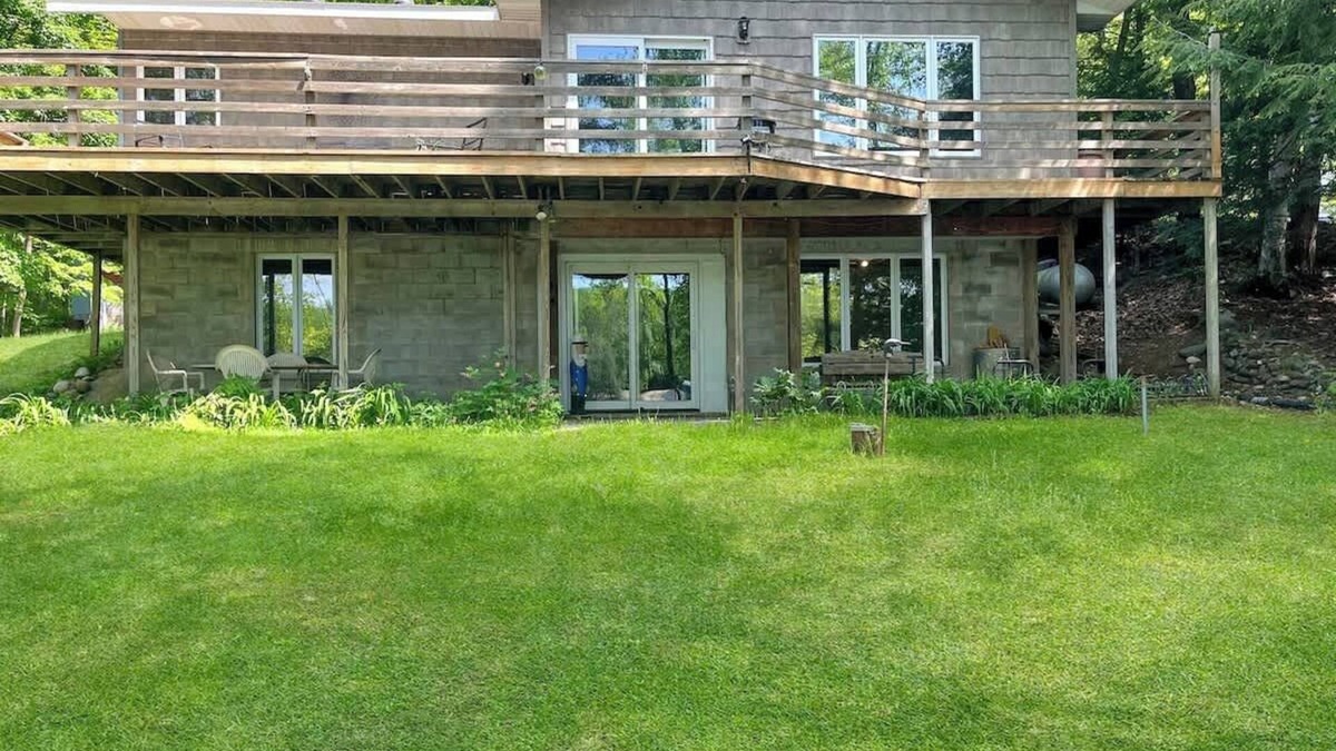 Gleason House | Lakefront Retreat in Gleason