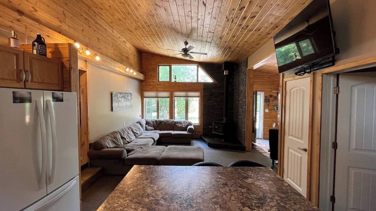 Beaconia Resort | Lakefront retreat on Gull Lake
