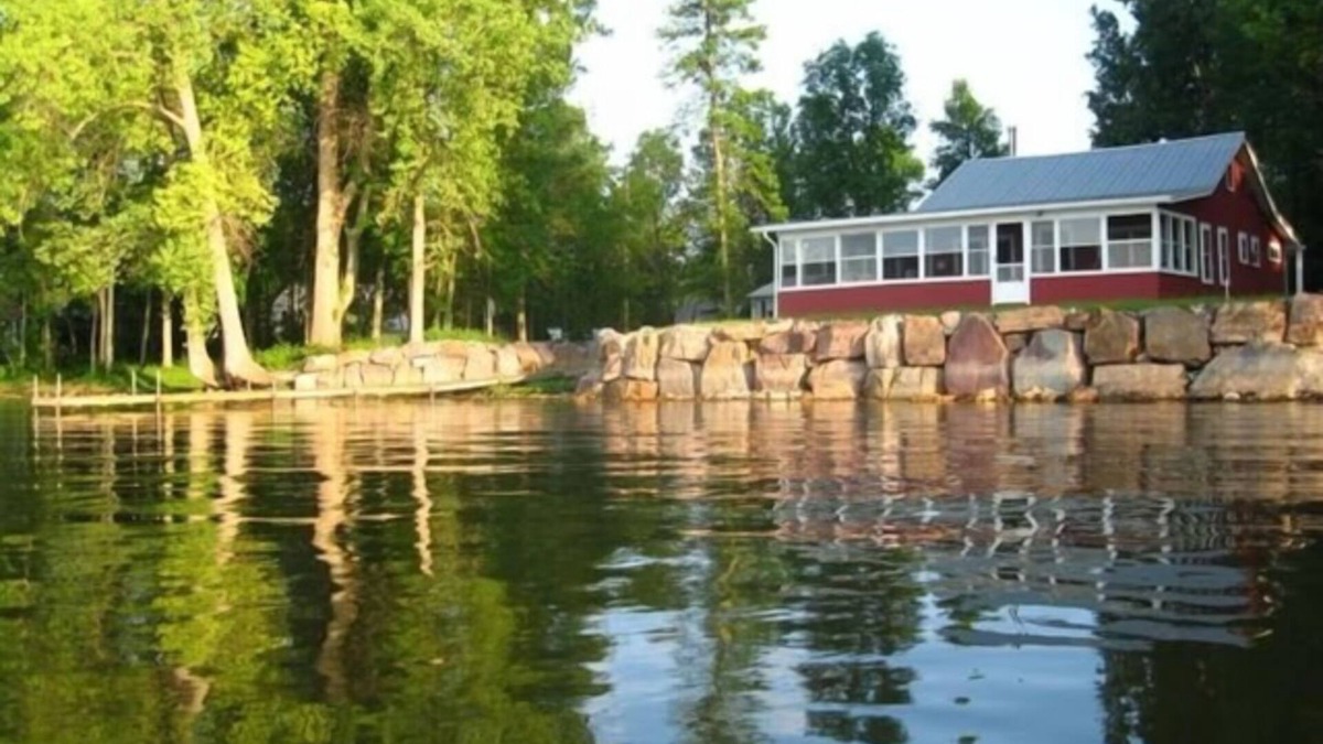 South Hero House | Lakefront retreat with kayak, dock, Adirondack chairs, & stellar views - dogs ok