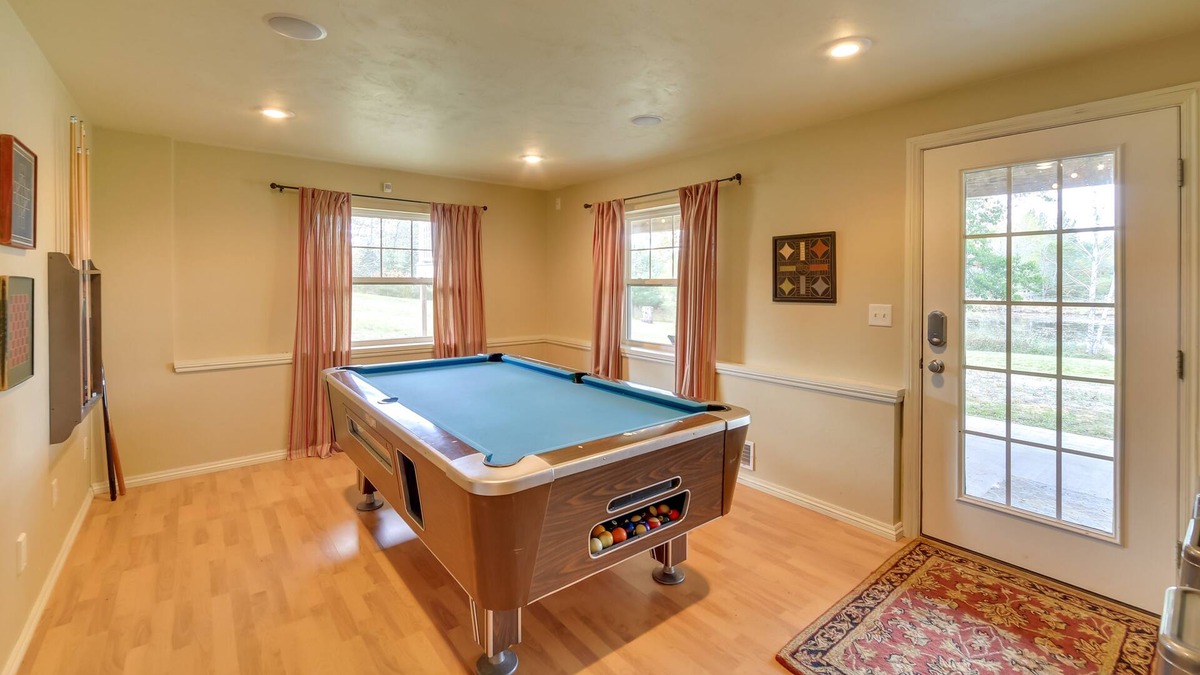 Ingalls Cottage | Lakefront Stephenson Retreat: Lake Access & Kayaks