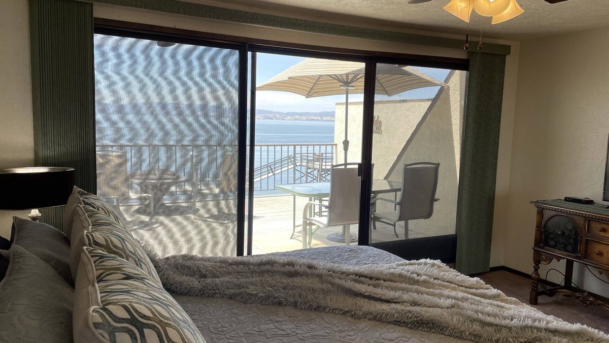 Lucerne House | Lakefront Townhouse Condo