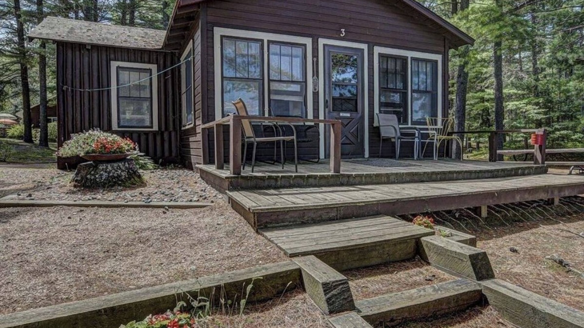 Lac du Flambeau Cabin | Lakefront two Bedroom Cabin With Private Dock