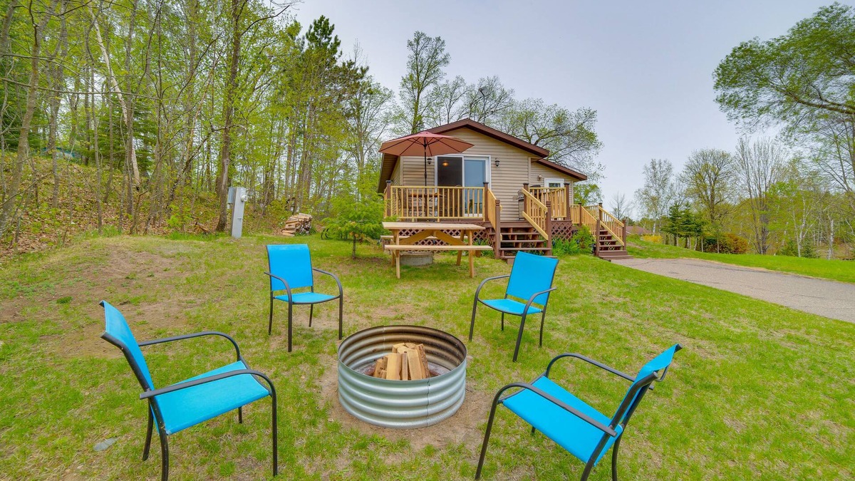Townsend House | Lakefront Wisconsin Home w/Boat Dock & Fire Pit!