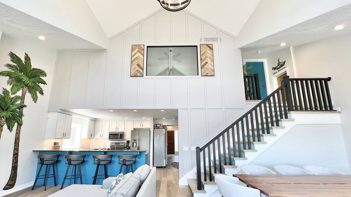 LaPlatte I House | Lakehouse with 3 Big Suites, Total of 6 Bedrooms 4 Baths, & HUGE Beach