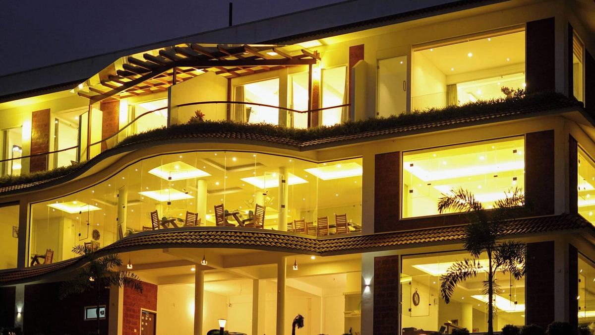 Vazhavatta House | LakeRose Wayanad Resort - Superior lake view