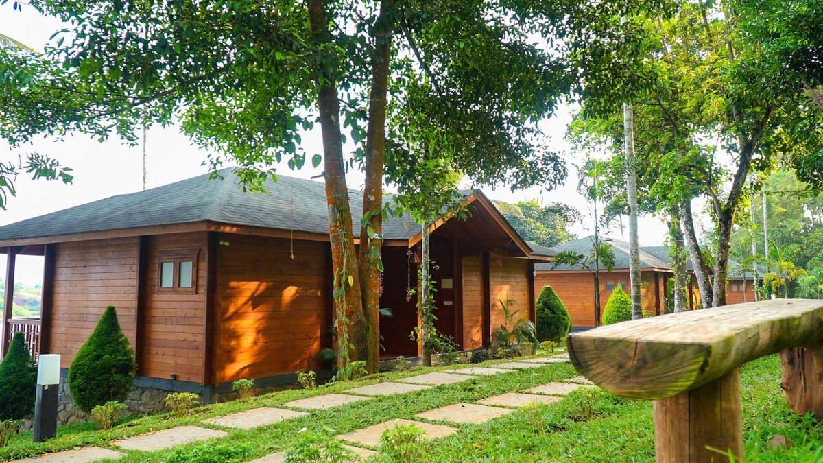 Vazhavatta Villa | LakeRose Wayanad Resort