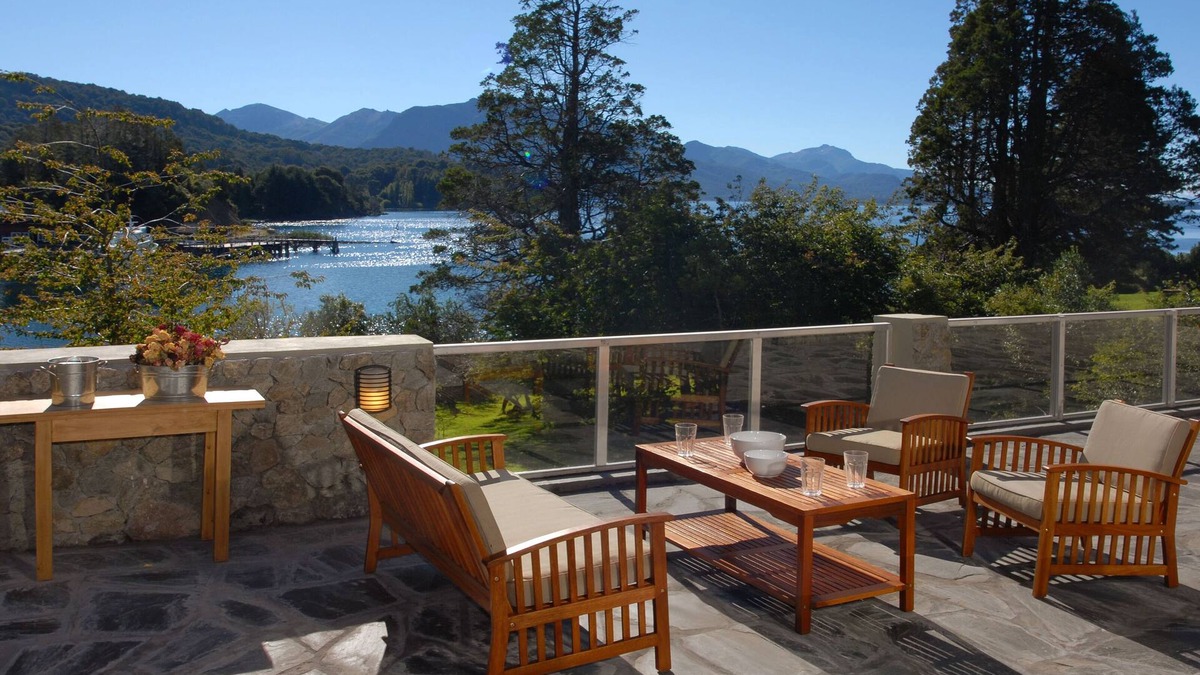 Llao Llao Villa | Lakeside House/Villa (Llao Llao Neighborhood, San Carlos de Bariloche