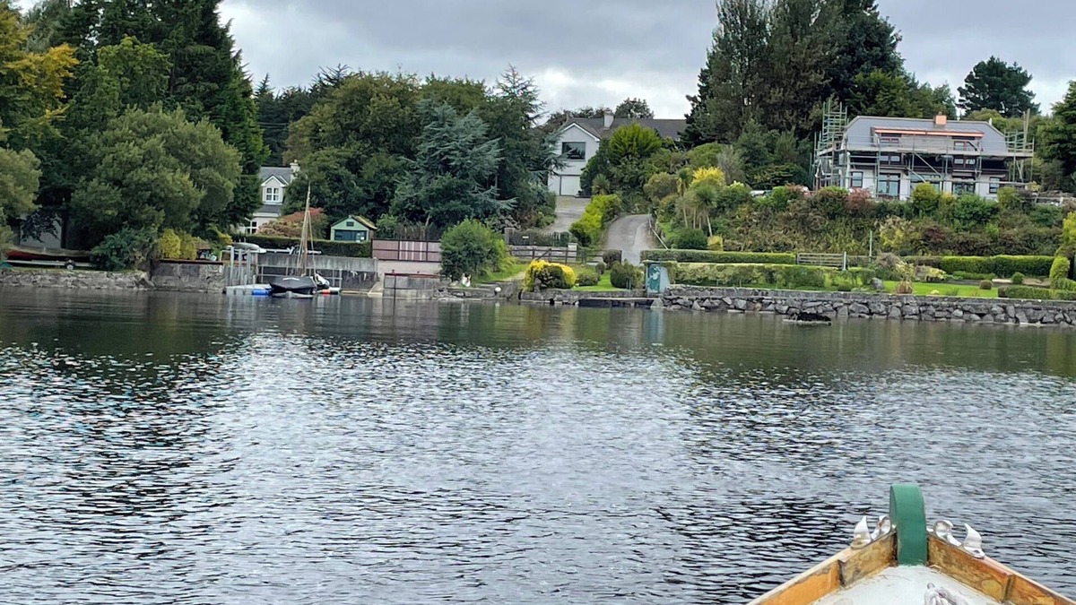 Oughterard Apartment | Lakeside Apartment Retreat in Oughterard Connemara