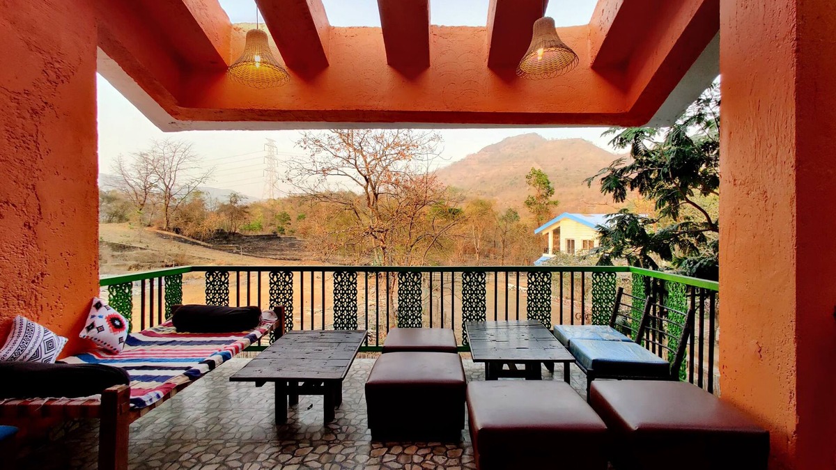 Khalapur House | Lakeside Boheme Inn