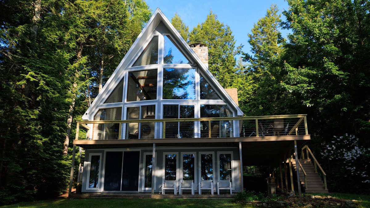 Liberty Ski Chalet | Lakeside Chalet w/dock and King bed!