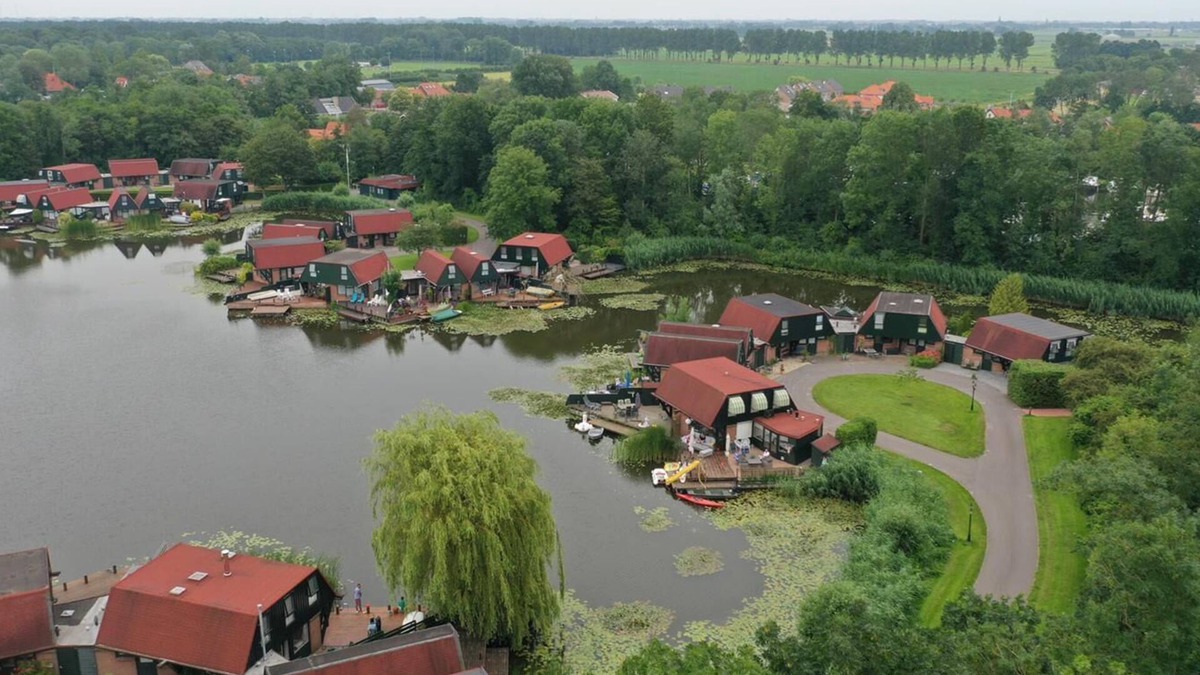 Nieuwe Niedorp Cottage | Lakeside Cottage De Rijd