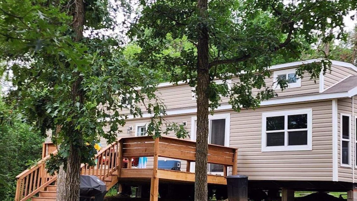 Park Rapids Cottage | Lakeside Cottage at Bolton Bay on Long Lake