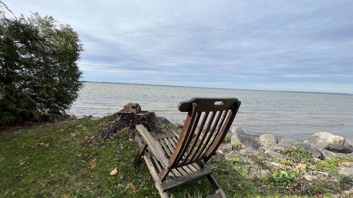 Pefferlaw Cottage | Lakeside Cottage