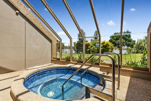 Numurkah Apartment | Lakeside Country Club