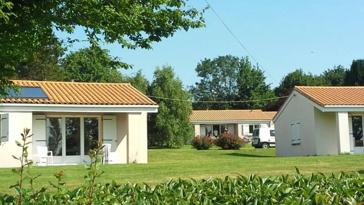 Prailles RV Rental | Lakeside Family Oasis with Outdoor Fun & Kitchen | 2 Units | Near Abbaye Royale