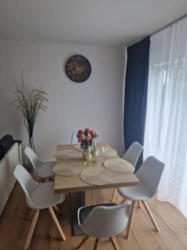 Neusiedl am See House | Lakeside Ferienhaus Neusiedl am See