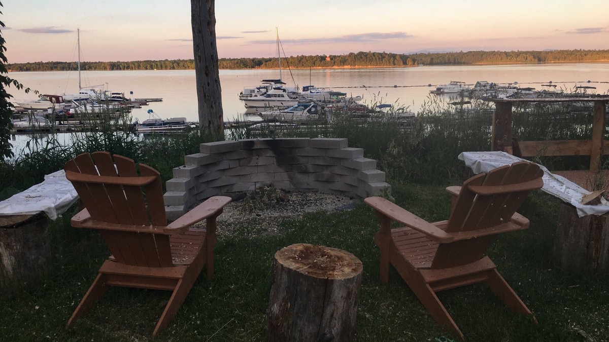 Plattsburgh House | Lakeside House #307 at Valcour Cottages