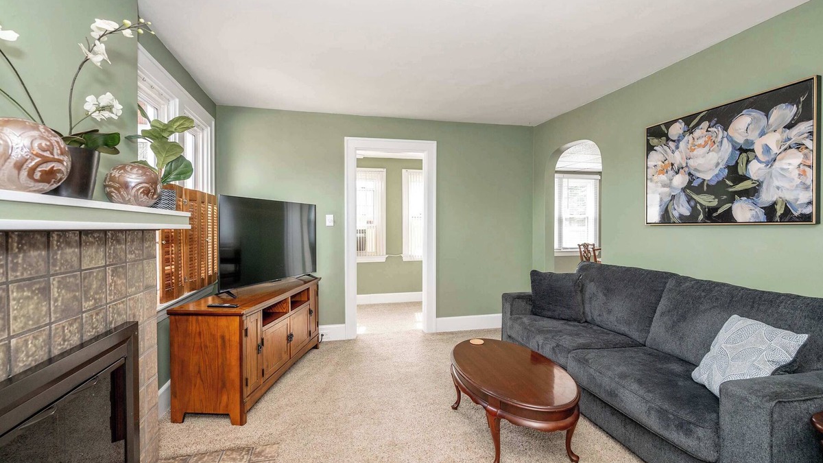 Lakeside Park House | Lakeside Landing – Modern & Chic 3BR Retreat