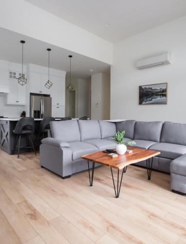 Youbou Apartment | Lakeside Living New 3 Bedroom Retreat